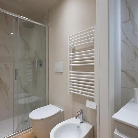 I Host Apartment - Ranzoni 1 Milan Exterior photo