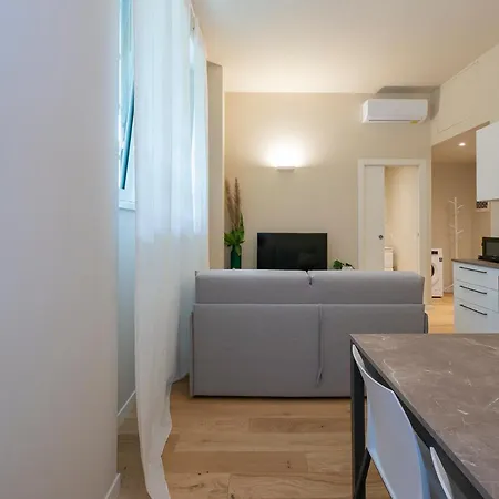 I Host Apartment - Ranzoni 1 Milan Exterior photo